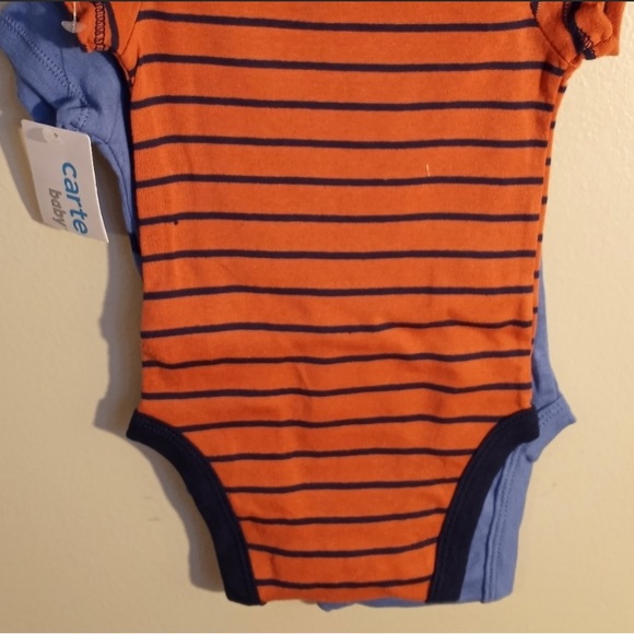 Carters Short Sleeve Onesies 5 pack - Picture 6 of 6